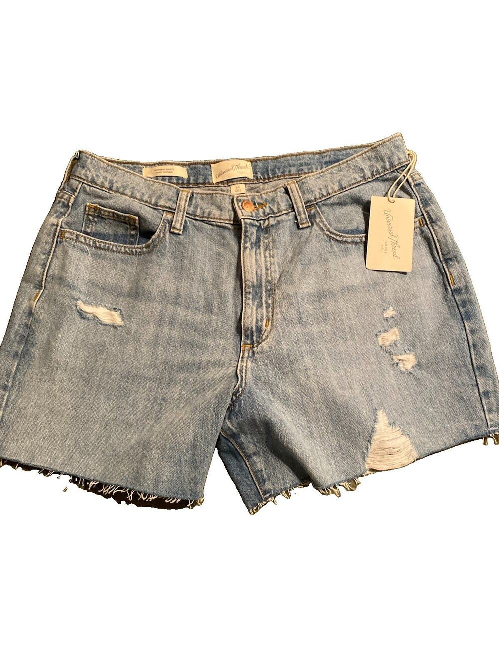 Universal Thread Women’s Size 8 Distressed Denim Shorts Light Wash Frayed NWT